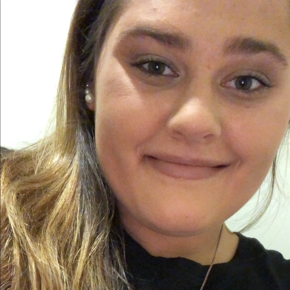 Meet your Posher, Jordyn